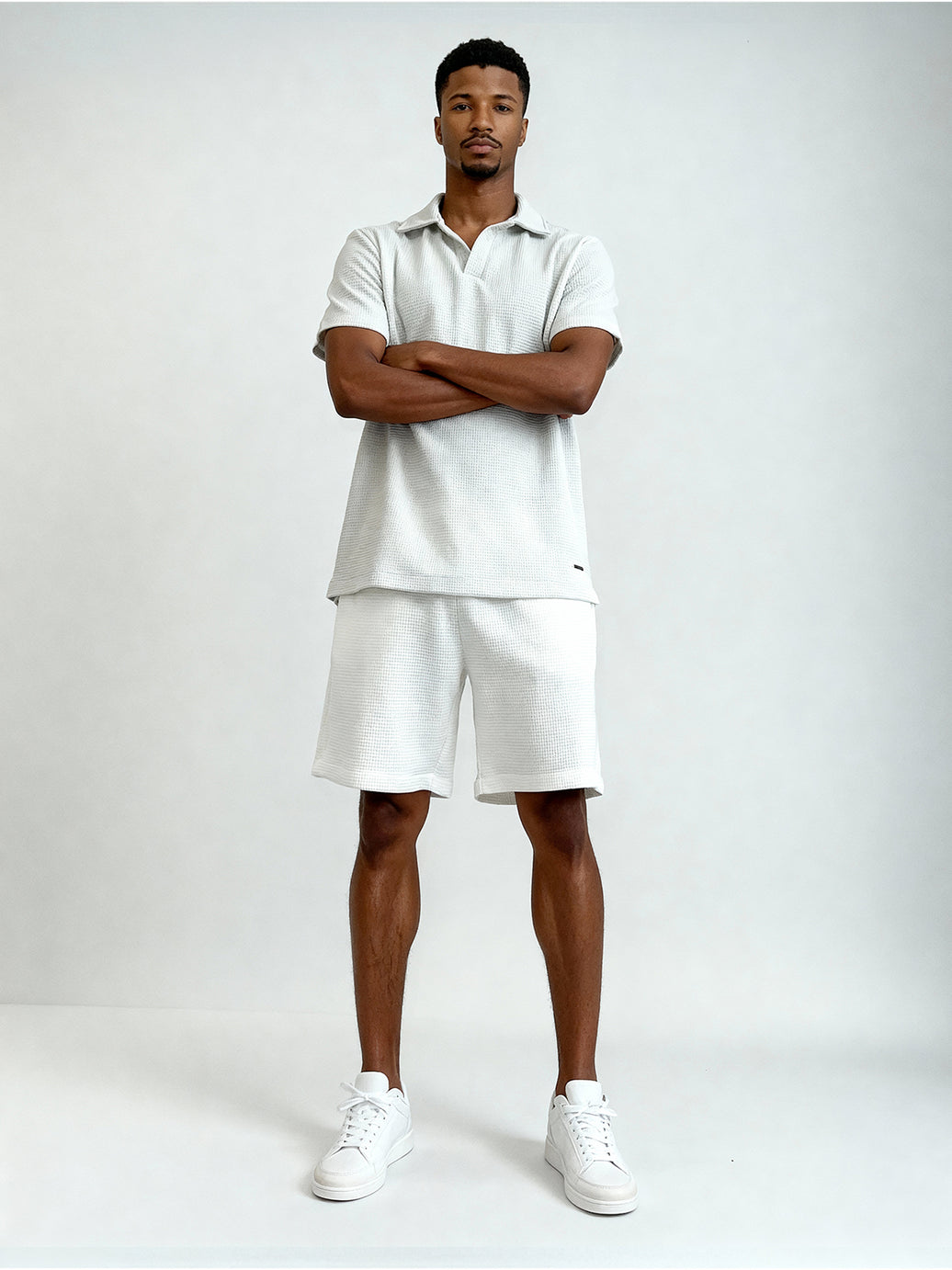 Conjunto deportivo Marfil – polo y short