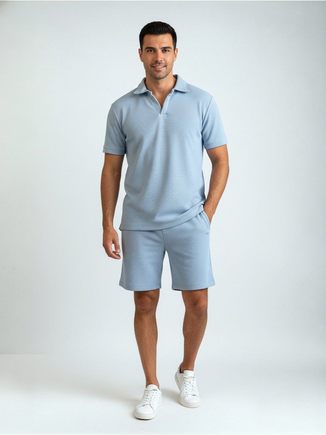 Conjunto deportivo AZUL CIELO – polo y short