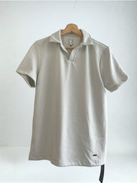 Conjunto deportivo Marfil – polo y short