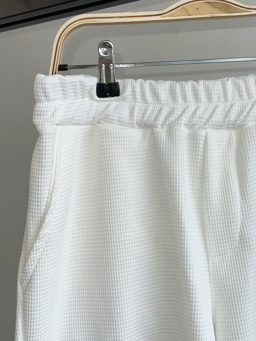 Conjunto deportivo Marfil – polo y short